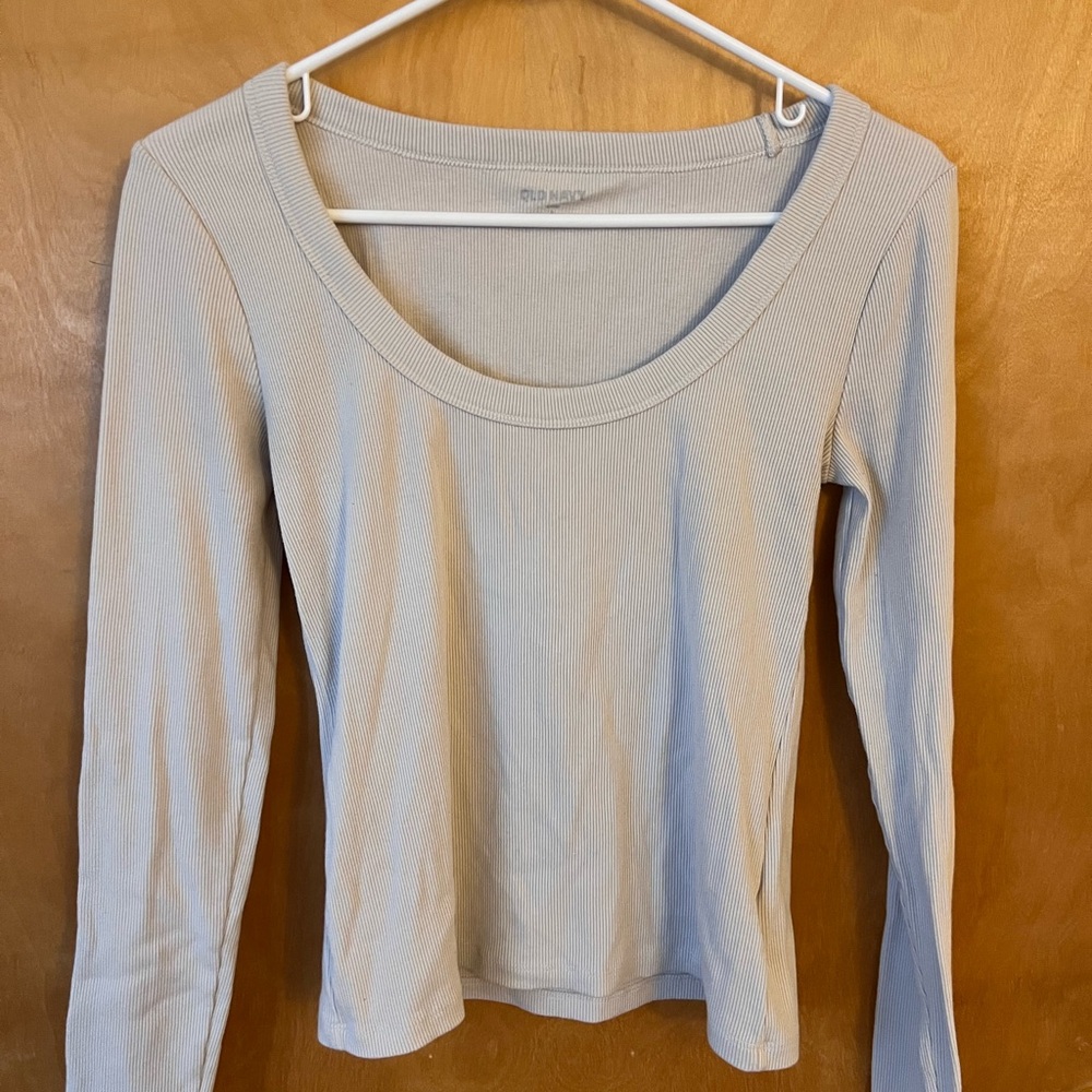 Old Navy Women's Light Beige Long Sleeve Tee